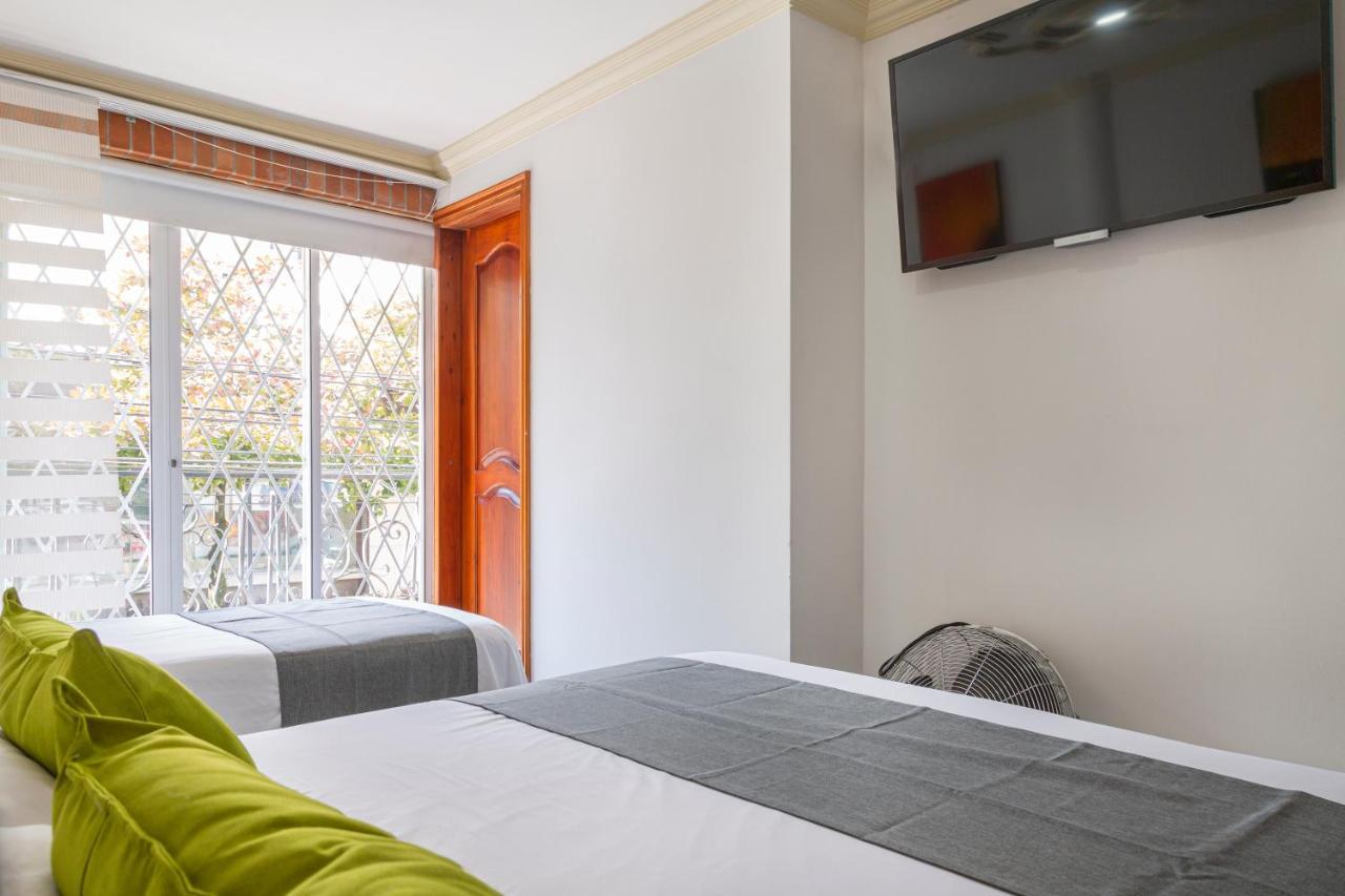 Hotel Boutique Laureles Home - Ayenda 1258 (Adults Only) Medellín Exteriér fotografie