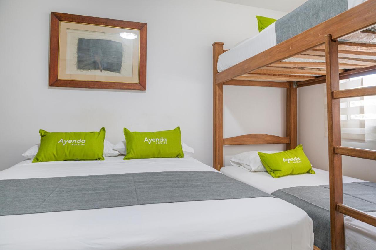 Hotel Boutique Laureles Home - Ayenda 1258 (Adults Only) Medellín Exteriér fotografie