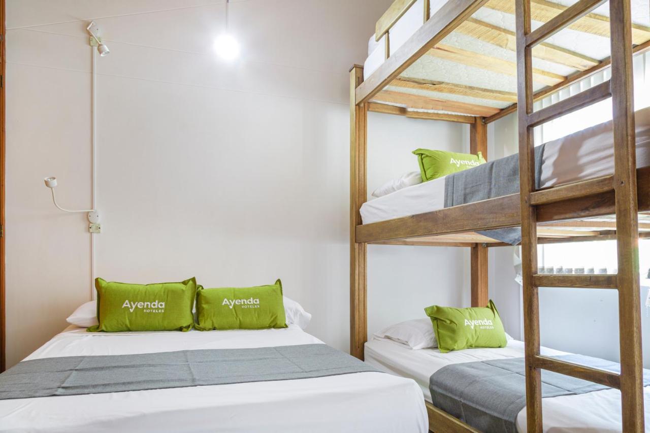 Hotel Boutique Laureles Home - Ayenda 1258 (Adults Only) Medellín Exteriér fotografie