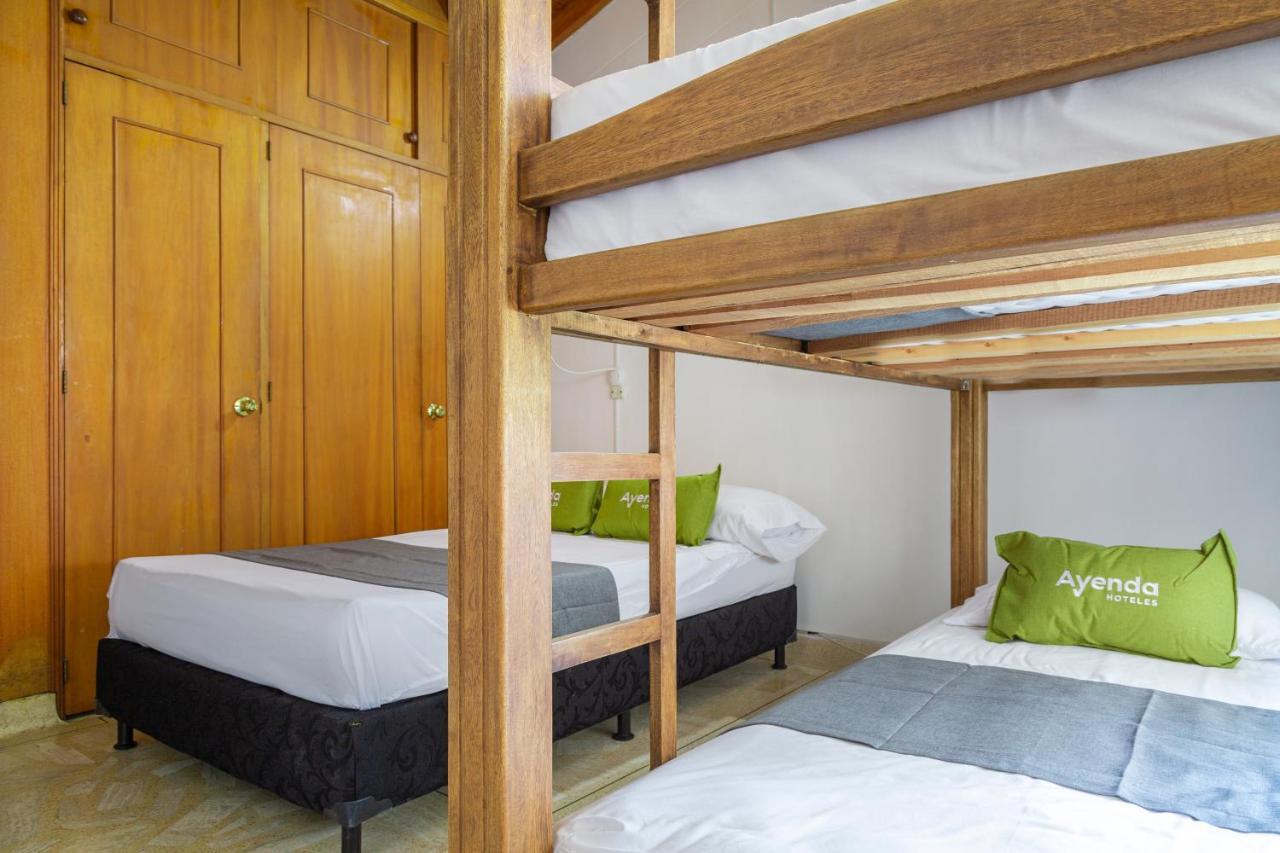Hotel Boutique Laureles Home - Ayenda 1258 (Adults Only) Medellín Exteriér fotografie