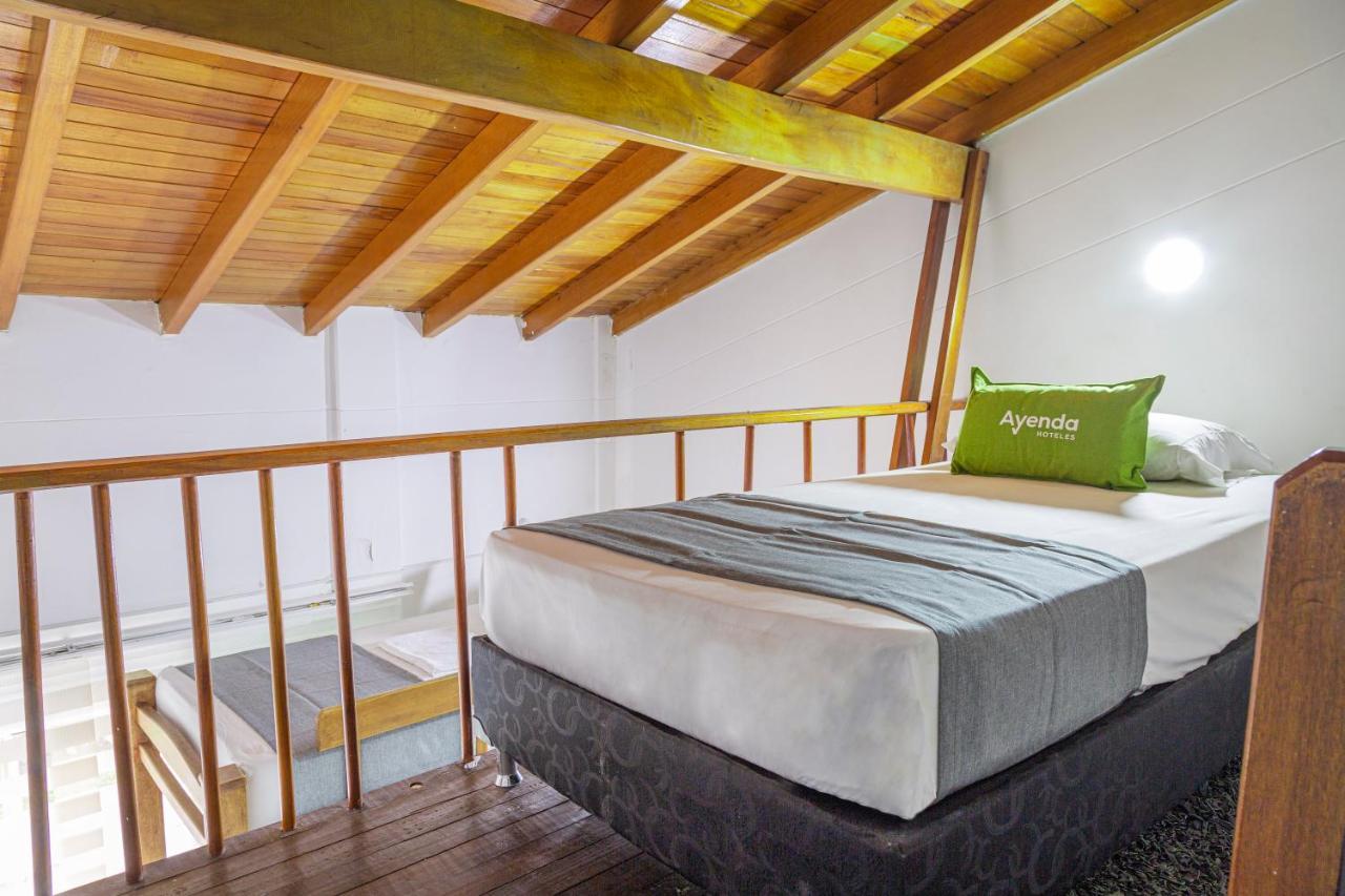 Hotel Boutique Laureles Home - Ayenda 1258 (Adults Only) Medellín Exteriér fotografie