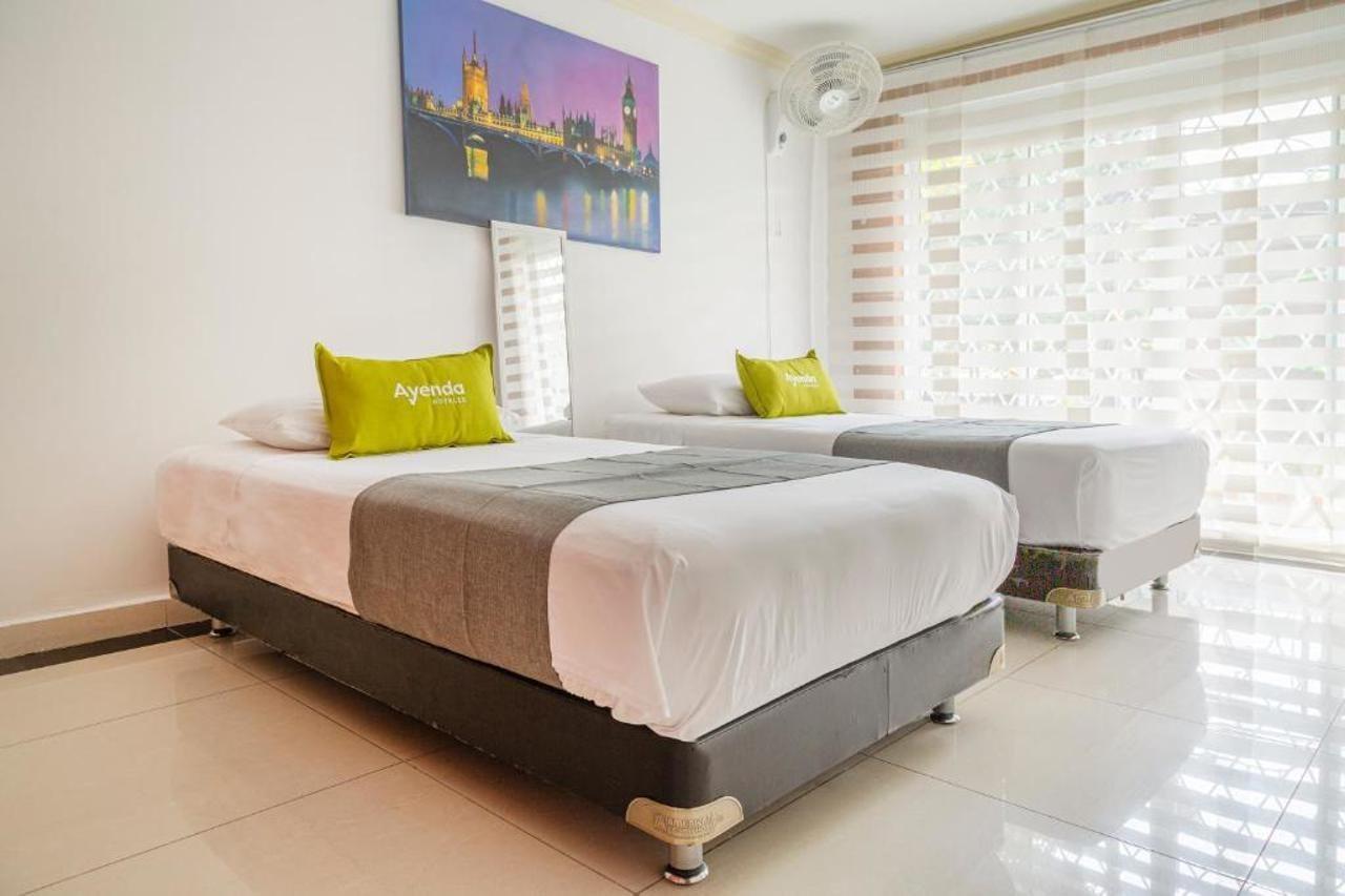 Hotel Boutique Laureles Home - Ayenda 1258 (Adults Only) Medellín Exteriér fotografie